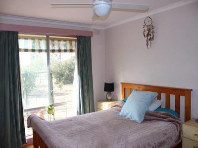 300 Bassett Road, Neilborough
