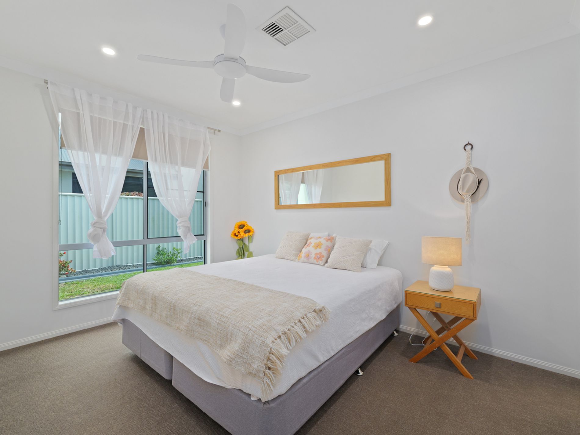 38 TARAWA STREET, Kawana Island