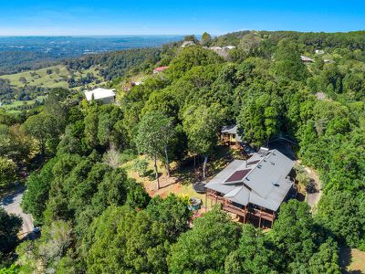 10-12 Main St, Montville