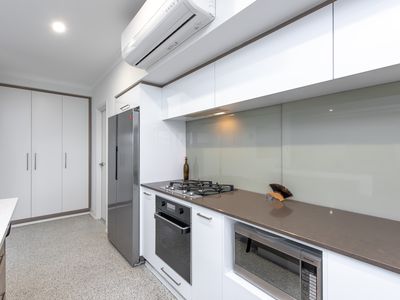 1/458 Charles Street, North Perth