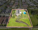 340 Bridge Inn Road, Mernda