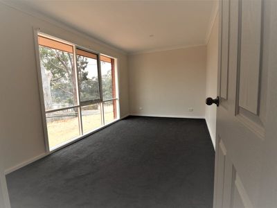 8 Hume And Hovell Rd, Seymour