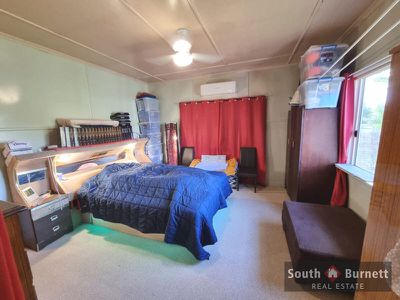 15 STEPHENS STREET EAST, Murgon