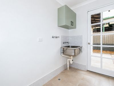 64 Ravenscroft Way, Kelmscott