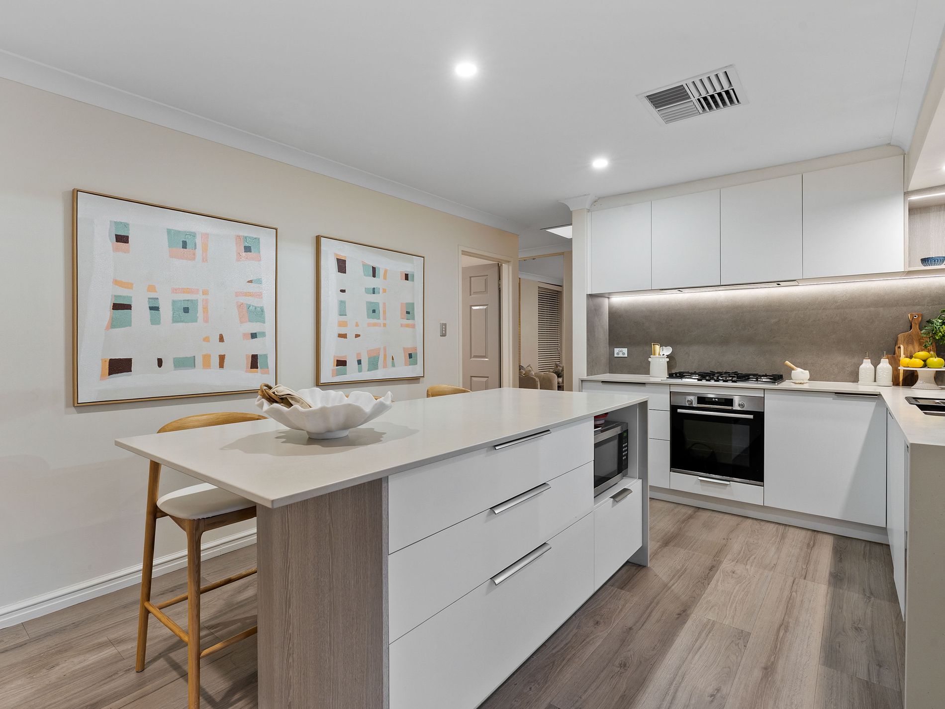 118 Giles Avenue, Padbury