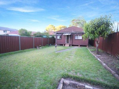 18 Second Avenue, Campsie
