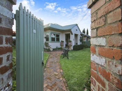 19 BURNLEY STREET, Wodonga