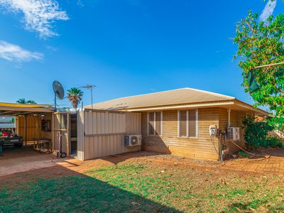 67 Acacia Way, South Hedland