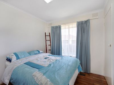 1 / 18 Garden Court, Keysborough