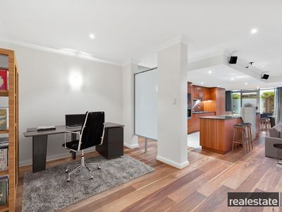 33 / 20 Royal Street, East Perth