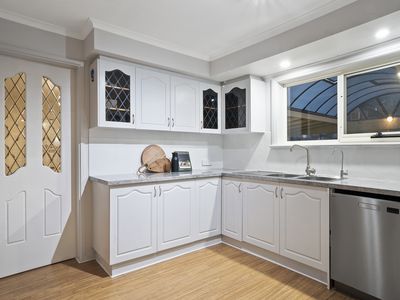 10 BUCHAN AVENUE, Beaumont