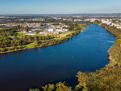 1005/96 Bow River Crescent, Burswood