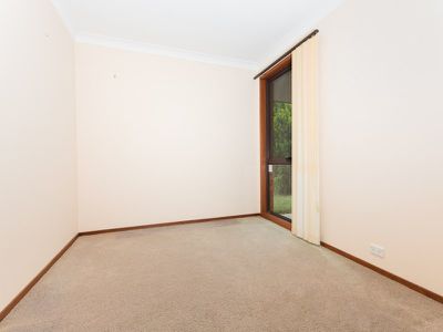 27 Habeda Avenue, Horsley