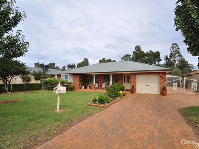 13 Namoi Crescent, Dubbo