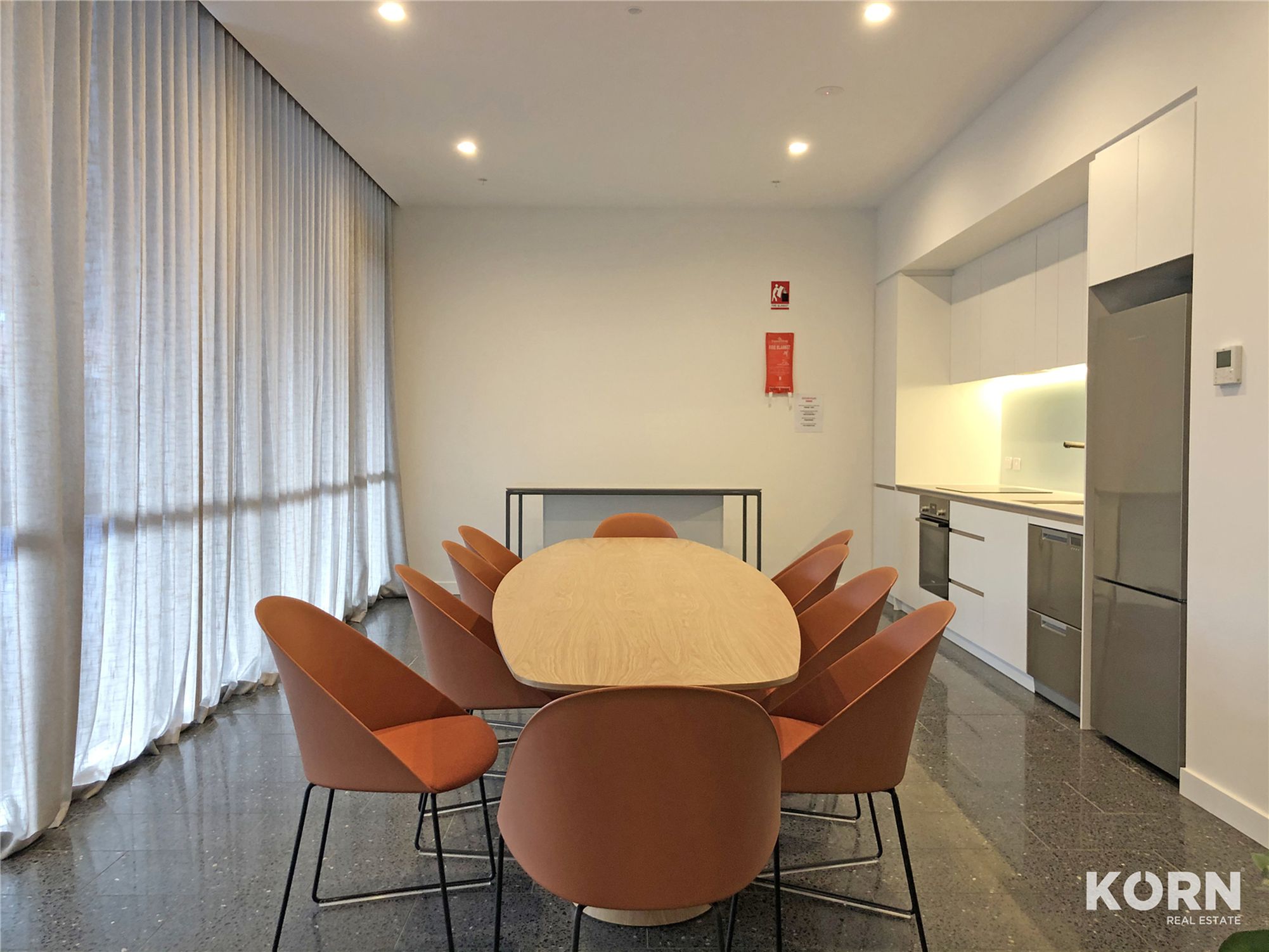 608 / 17 Penny Place, Adelaide