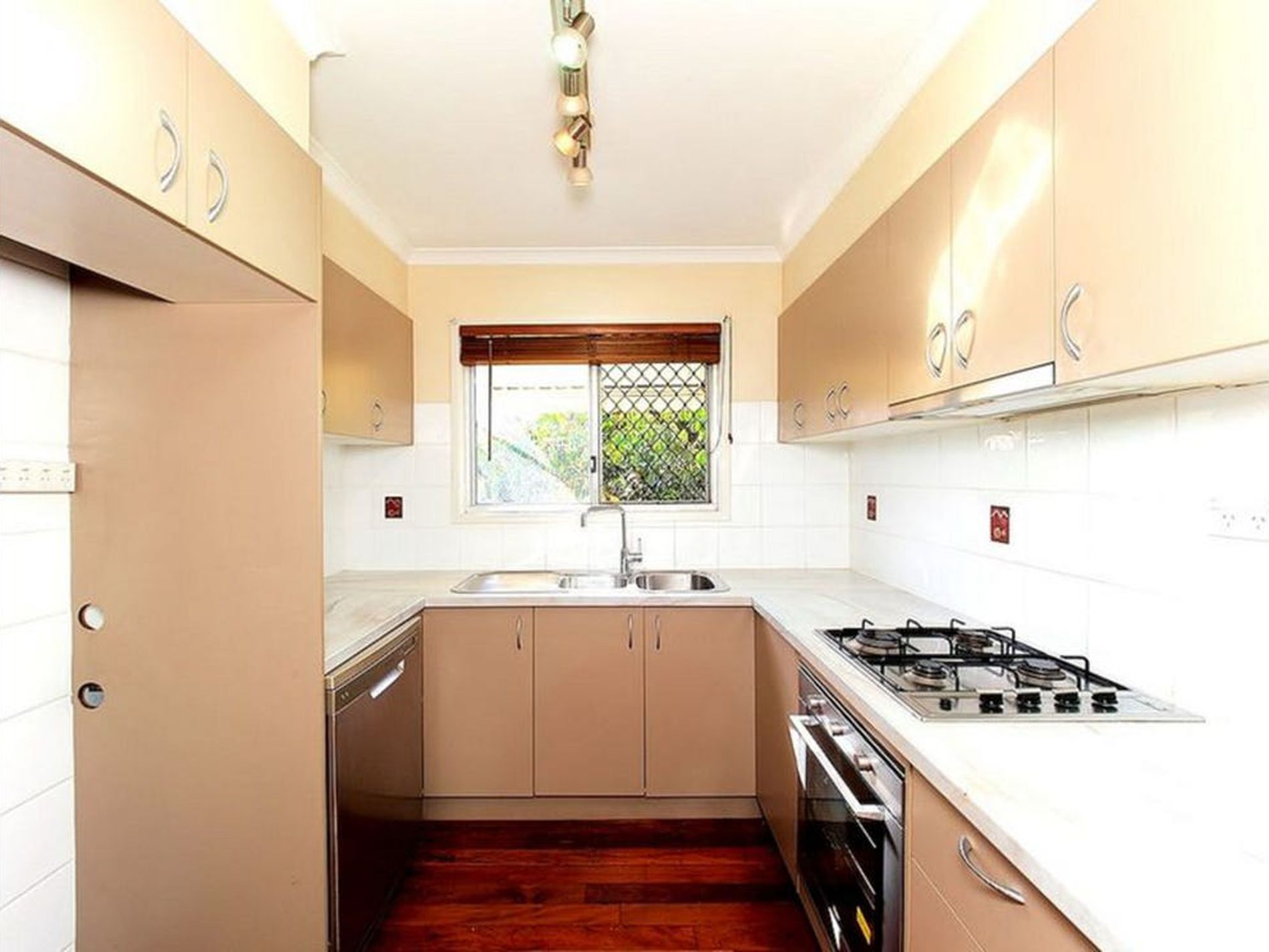 10 View Street, Kingston