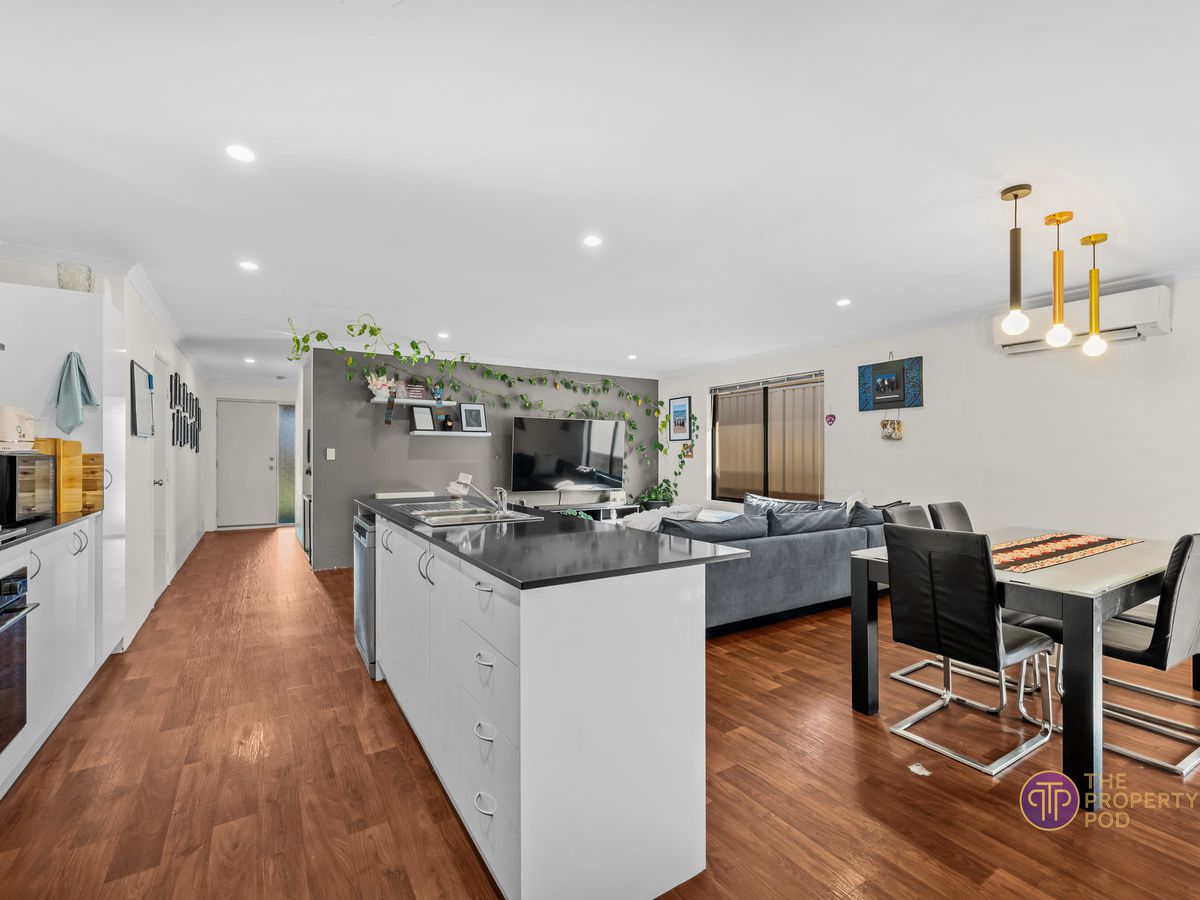 42 Firebrand Grove, Baldivis