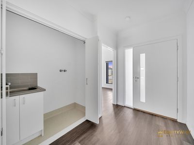 31 Eshal Crescent, Wyndham Vale