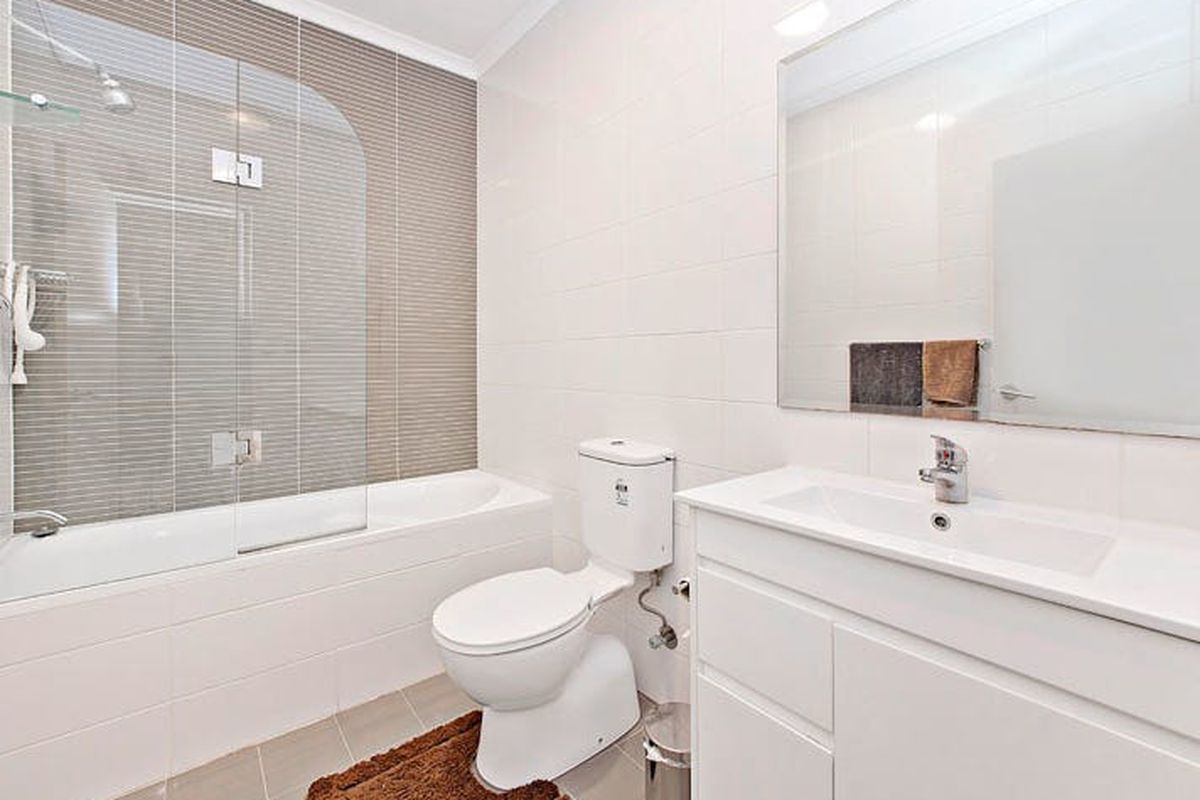 25 / 40 Henley Road, Homebush West