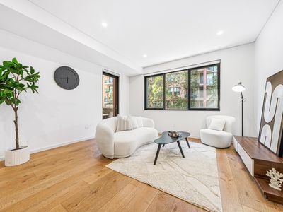 110 / 1 Wattle Crescent, Pyrmont