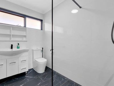 14 Waratah Drive, Camillo