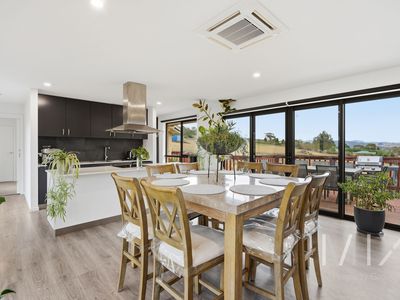 332 Gillies Road, Granton
