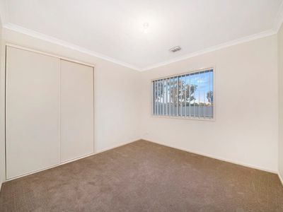 26 McKenna Avenue, Yass