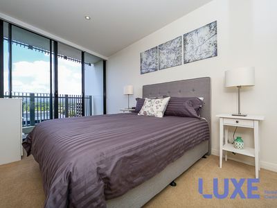 341 / 1 Mouat Street, Lyneham