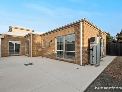 2 / 42 Bruce Street South, Altona Meadows
