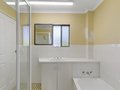 2 / 10 McKean Road, Scarness