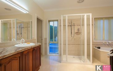 1 South Hidden Valley Circuit, Beaconsfield