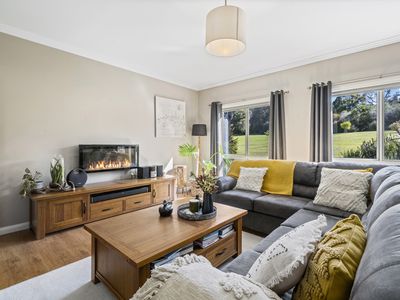 1074 Old Tolmie Road, Barwite