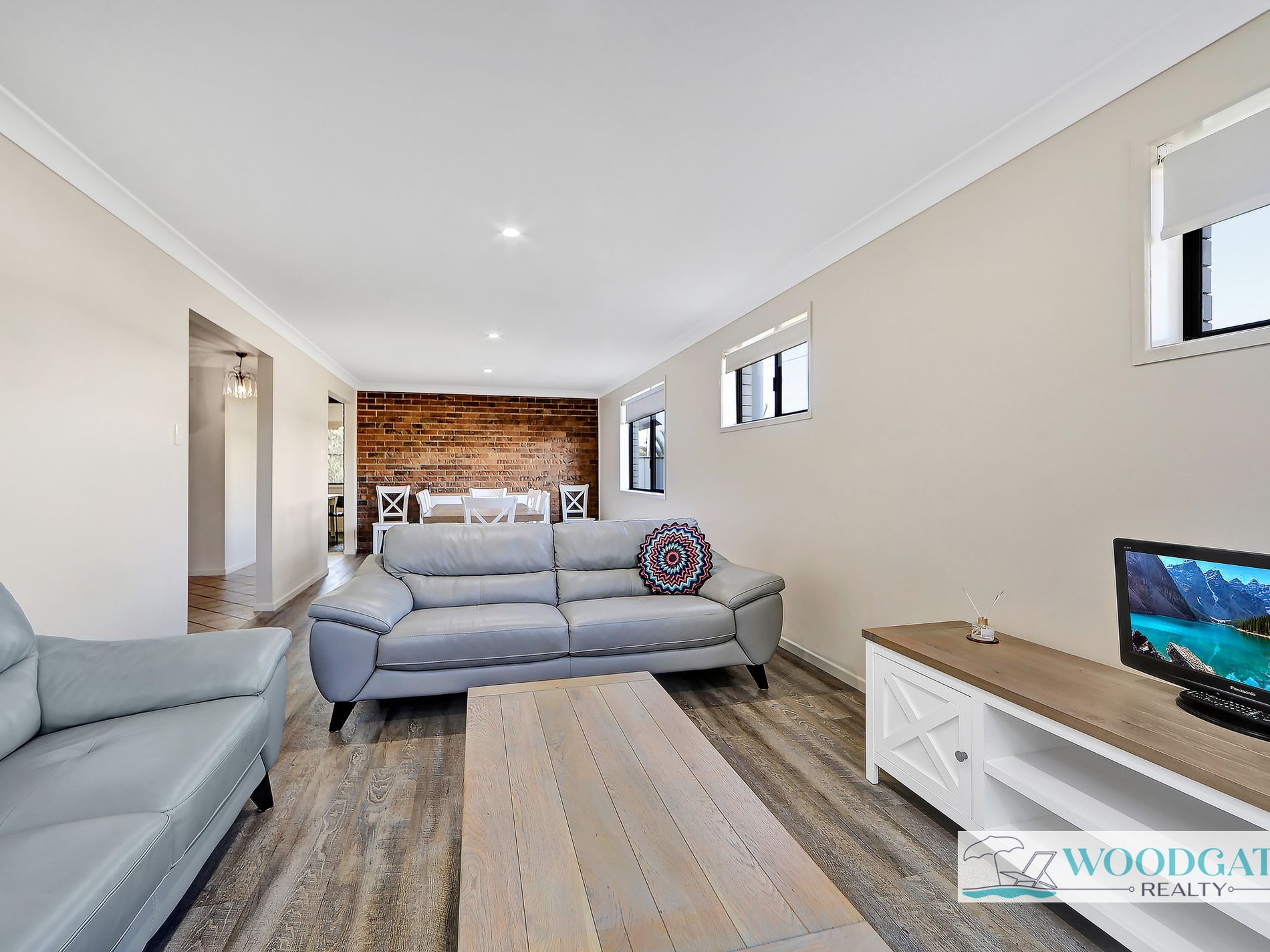 1B Fifth Avenue Woodgate, Woodgate