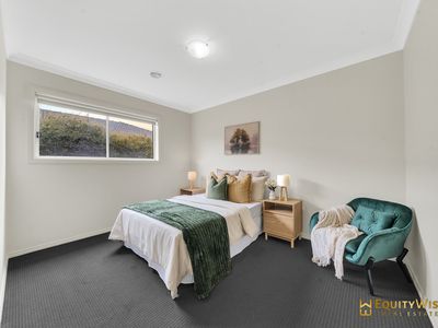 11 Murrumbidgee Street, Manor Lakes