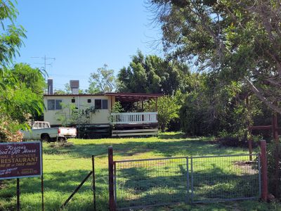 4 Centenary Drive, The Gemfields