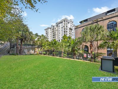 306 / 50 Peninsula Drive, Breakfast Point