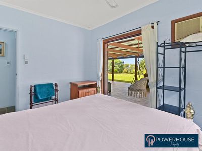 62591 Bruce Hwy, Cowley