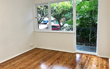 1 / 6 Carr Street, Coogee
