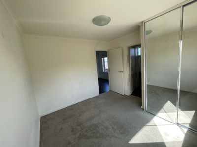 6 / 2 John Street, Footscray