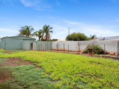 21 Sewell Drive, South Kalgoorlie