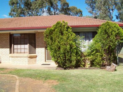 1 / 22a Timberi Drive, Dubbo