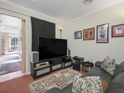 709 / 2 Akuna Street, City