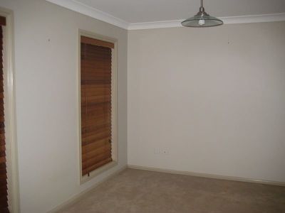 12 Cardiff Arms Avenue, Dubbo