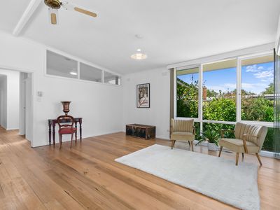 10 Turnbull Street, Sale