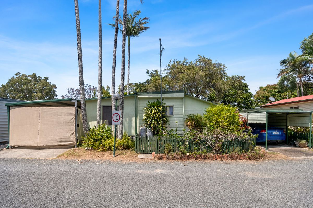 77 / 43 Marandowie Drive, Iluka