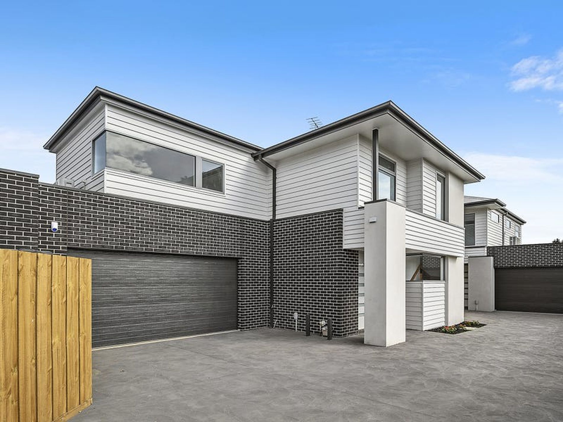 2 / 23 Norwood Street, Herne Hill