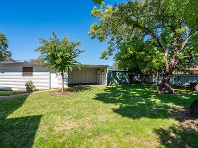 13 MULQUEENEY STREET, Wodonga