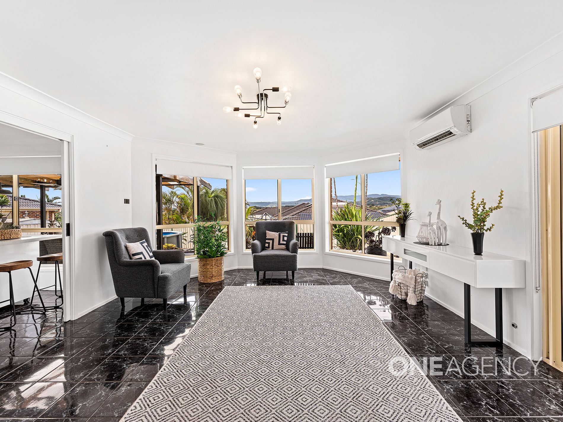 37 Brindabella Drive, Horsley