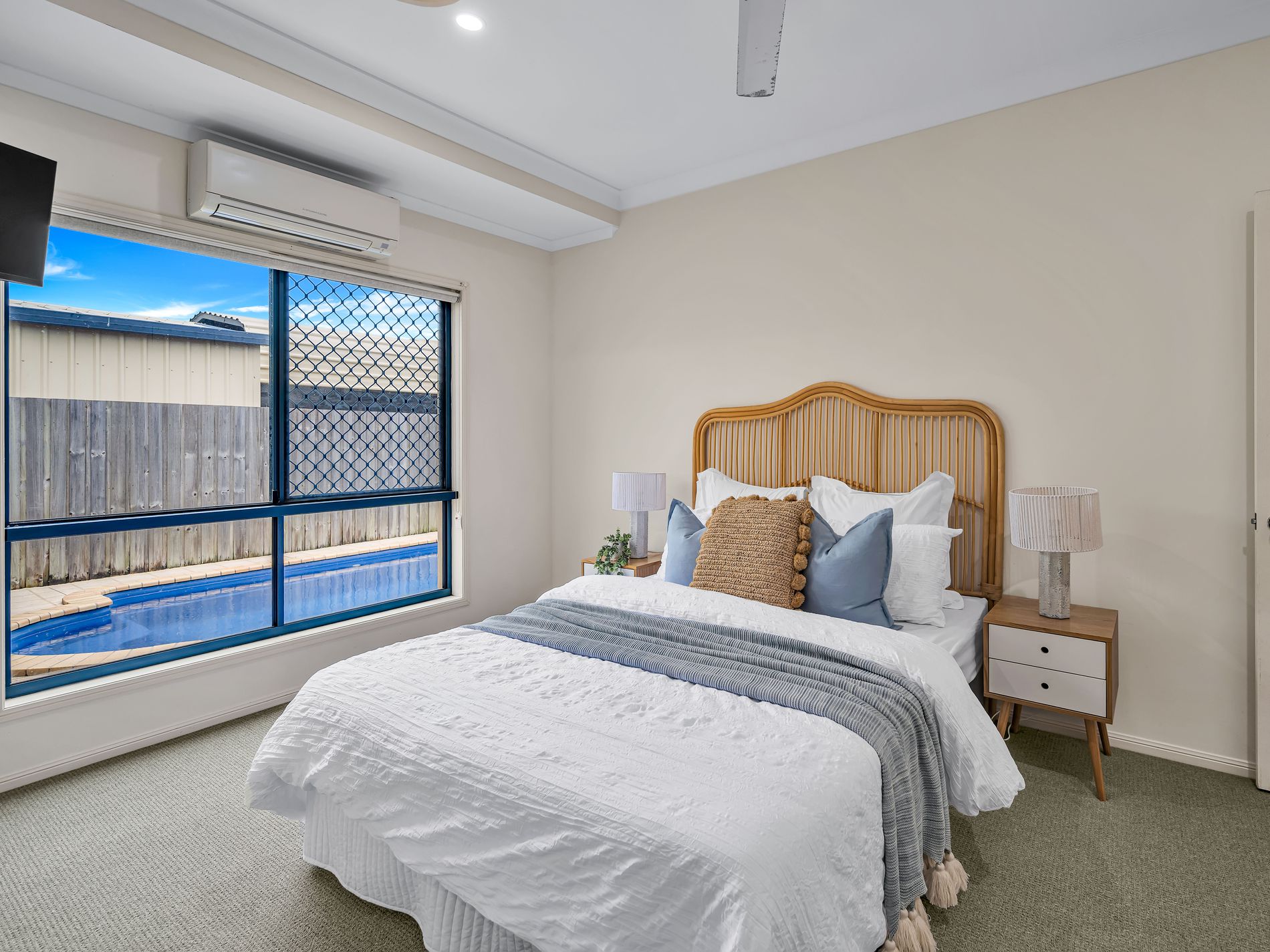 8 Bluewater Court, Bucasia