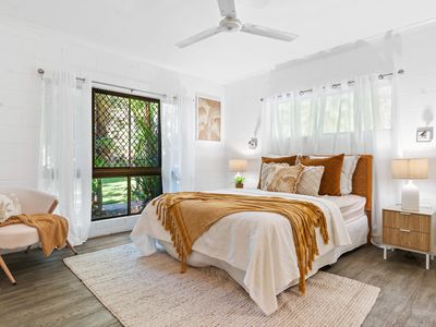 44-48 Hickey Close, Gordonvale